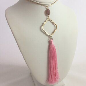 Jewelry tassel necklace yellow gold tone elegant light pink druzy stone new